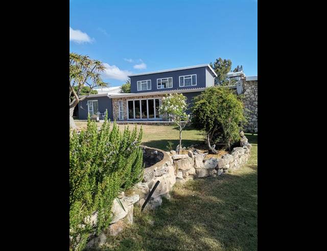 FARM FOR SALE IN STILBAAI EAST